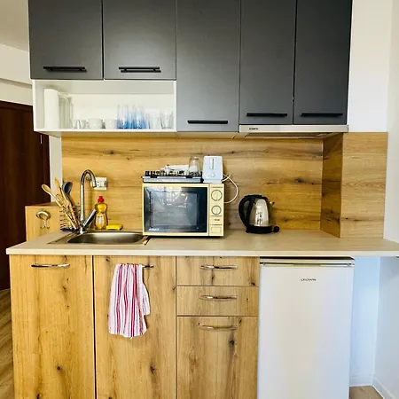 Royal Palm 84 公寓 *