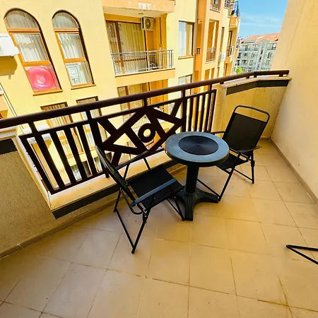 Apartment Royal Palm 84