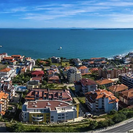 公寓 Royal Palm 84 *